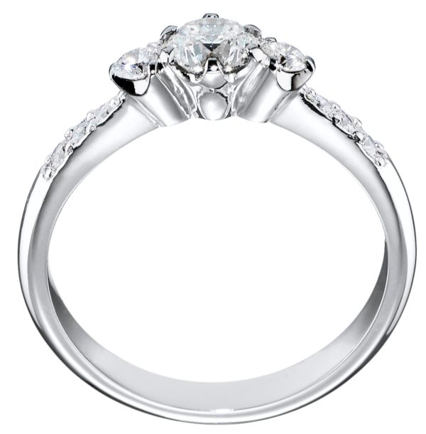 033-235V-48_sivu_Helene_web (1)