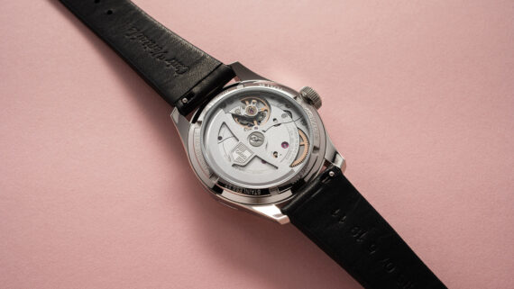 Big crown Pointer Date 403 c